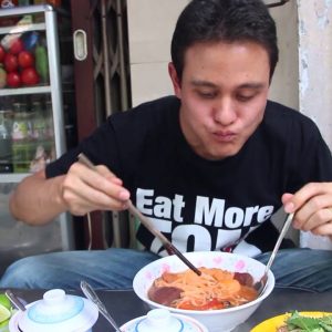 Bun Rieu - An Incredibly Delicious Bowl of Crab Noodles in Vietnam