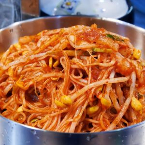 Korean street food - Korean Spicy Noodle (Spicy Ramen)