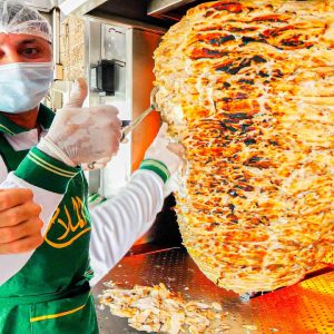 EXTREME 100KG Shawarma in Dubai - Dubai's BIGGEST SPINNING MEAT!!!