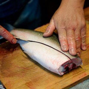 Milkfish cutting skills, Fish skin congee, Shrimp Rice / 虱目魚切割 (阿堂鹹粥) - Taiwan street food