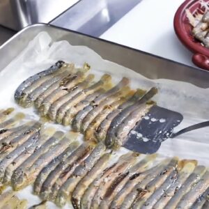 Japanese Food - WORM FISH HOTPOT Fried Loach Tokyo Seafood Japan